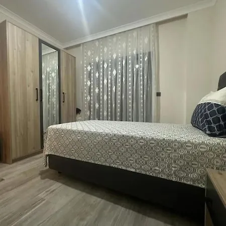 Guemuesluekte Havuzlu-bahceli-3 Yatak Odali Muestakil Villa Bodrum